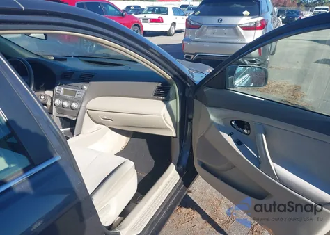 2010 Toyota Camry Le from USA, damaged, VIN 4T1BF3EK5AU011598